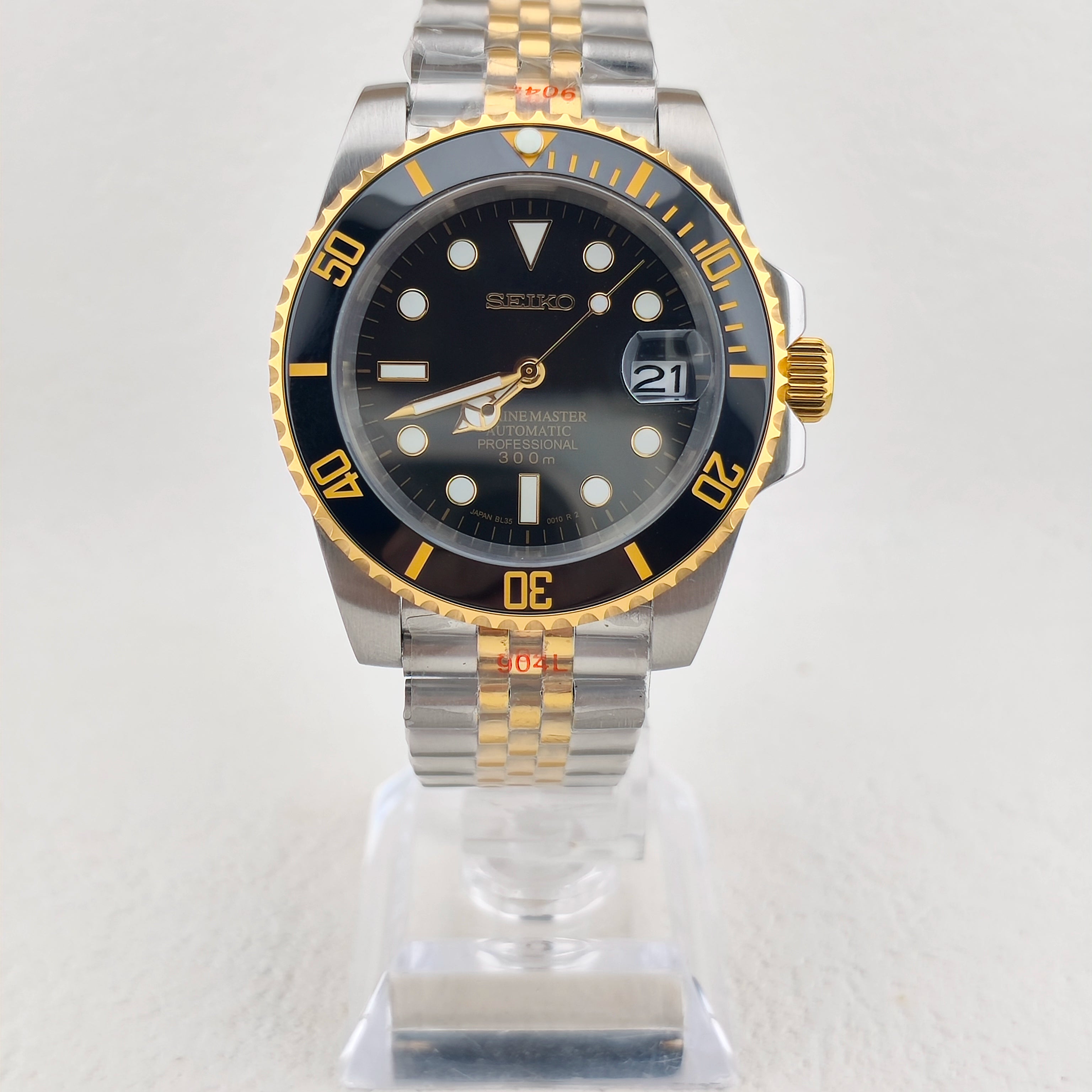 Seikomariner Midnight Gold