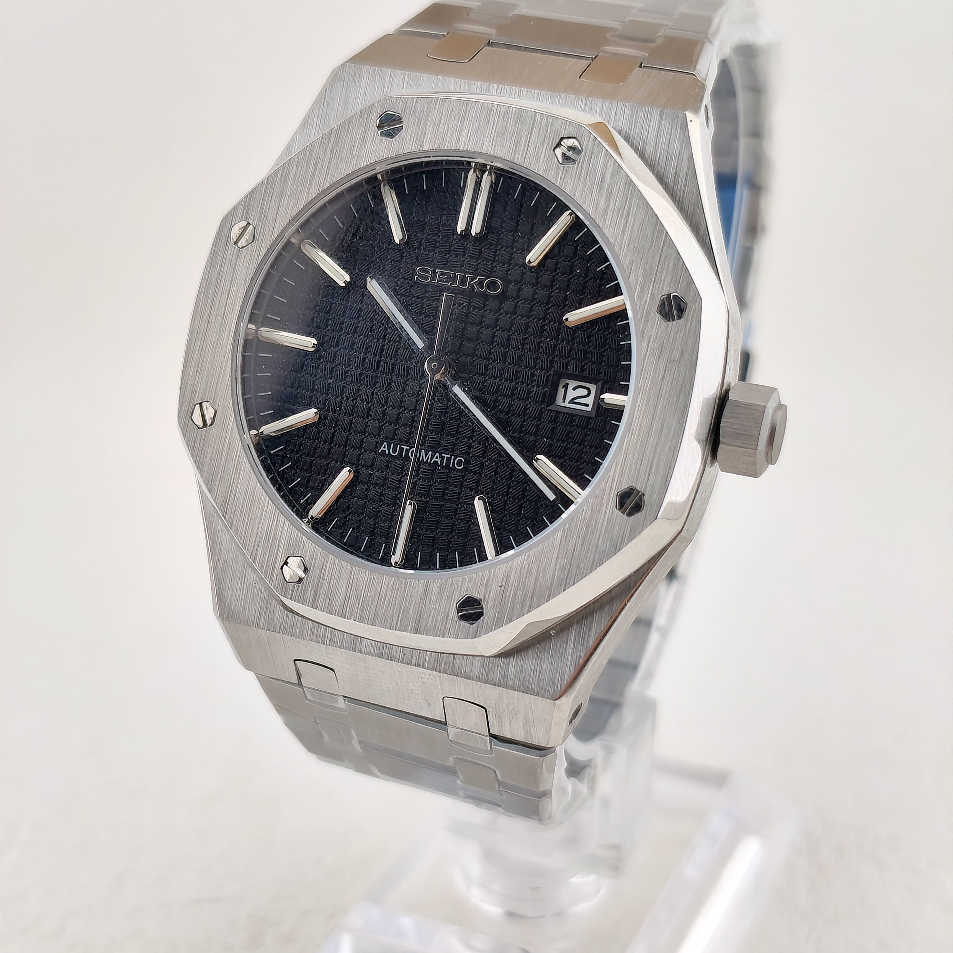Royal style oak