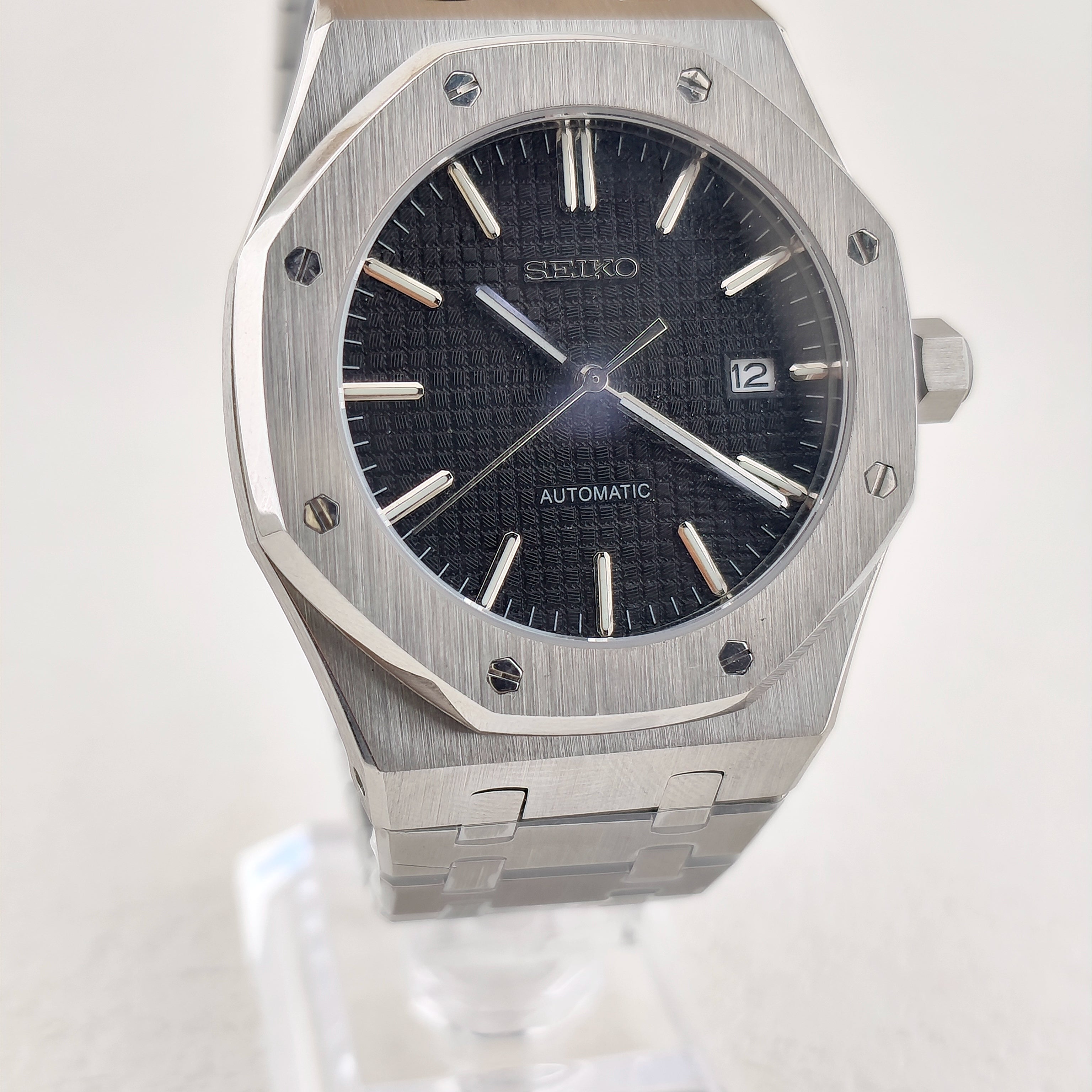 Royal style oak