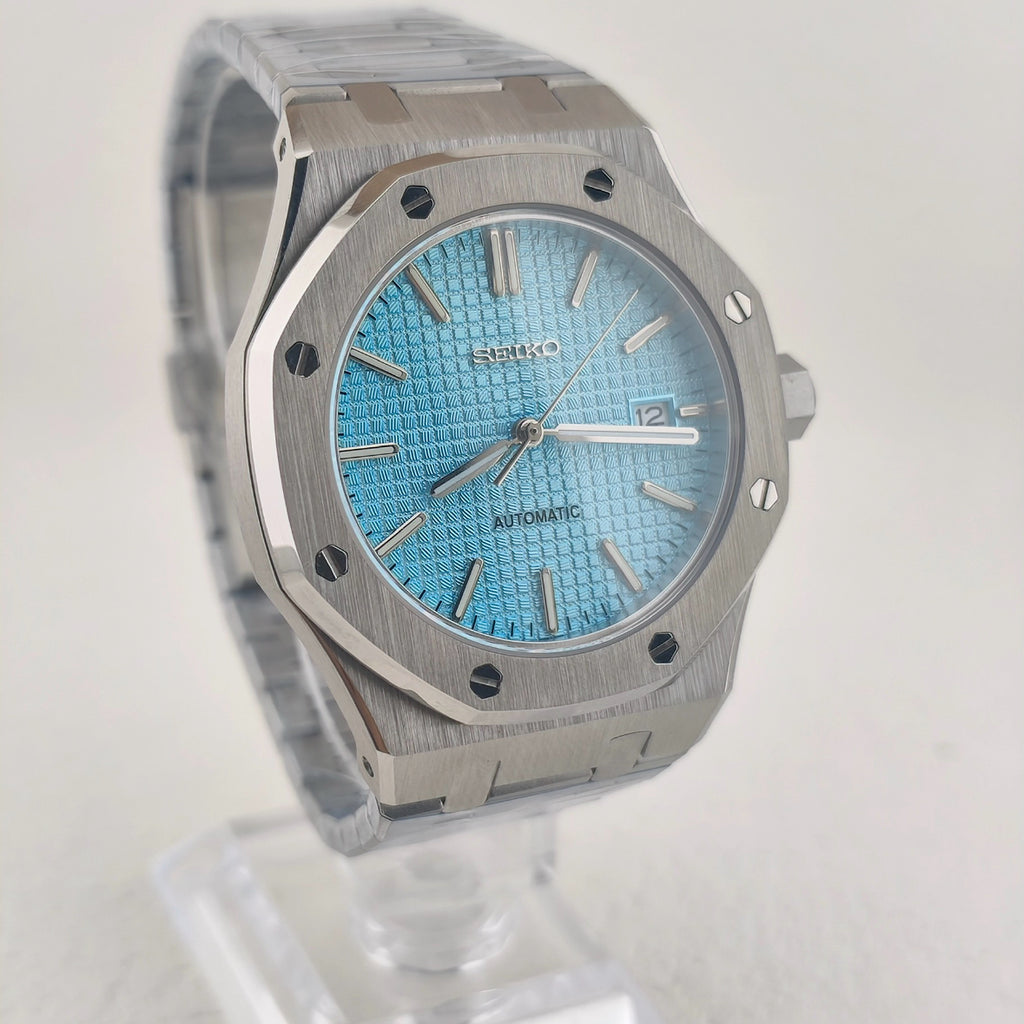 Royal style Tiffany blue